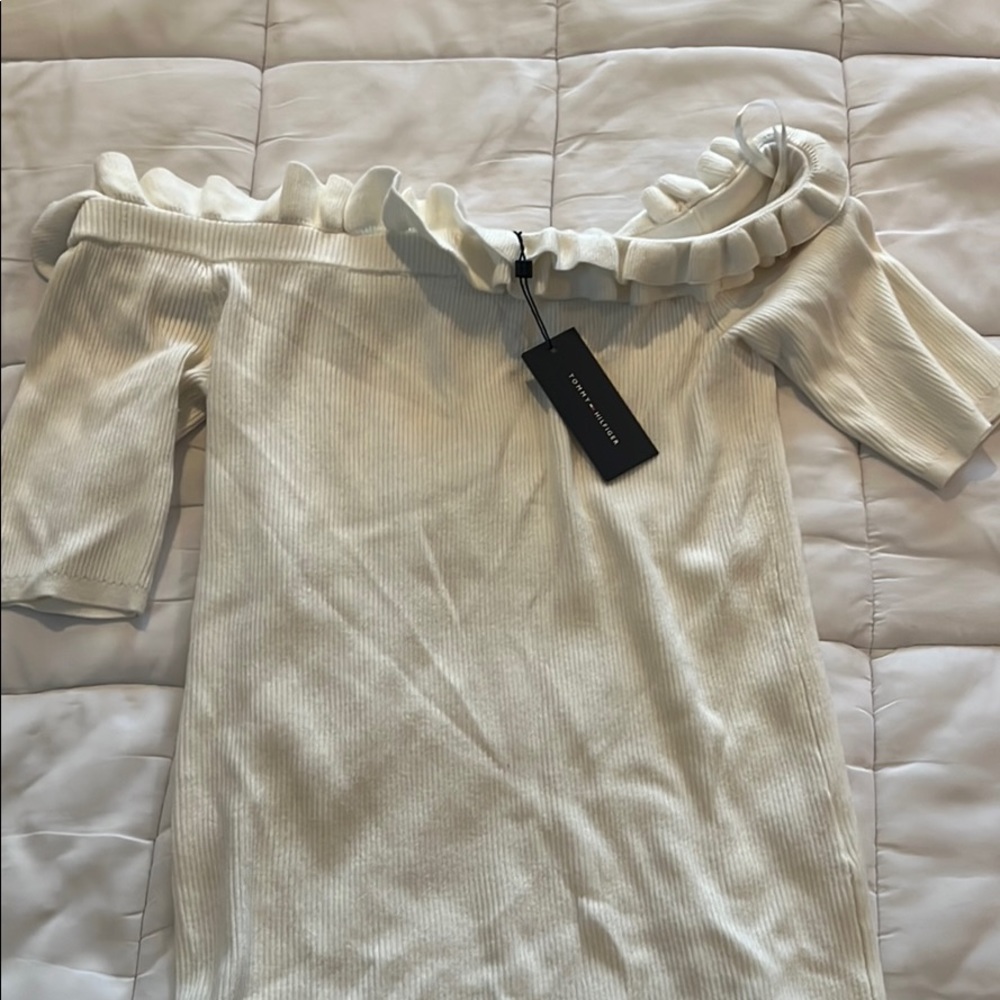 White off shoulder ruffled sweater